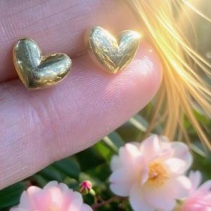 گوشواره میخی